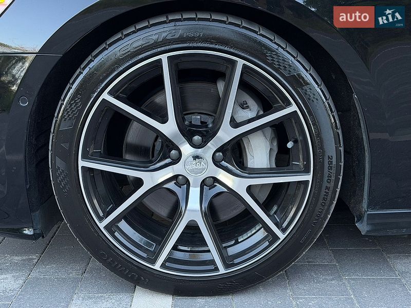 Седан Audi A6 2019 в Ужгороде