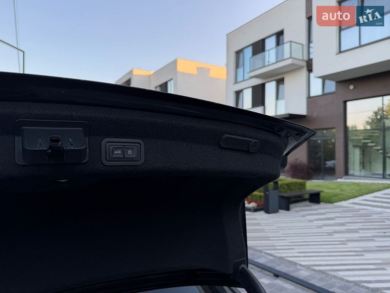 Седан Audi A6 2019 в Ужгороде