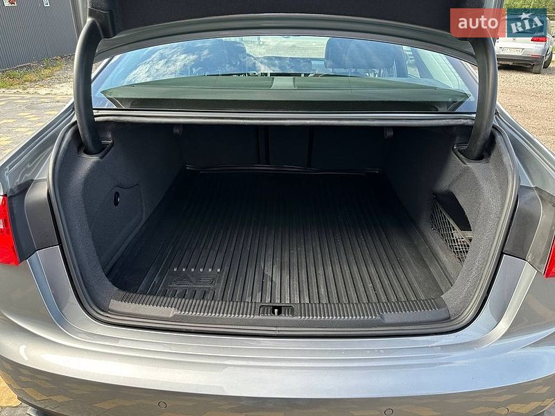 Седан Audi A6 2015 в Львове