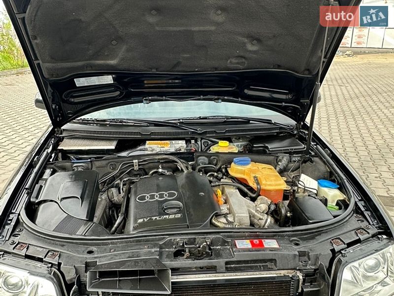 Седан Audi A6 2002 в Умани