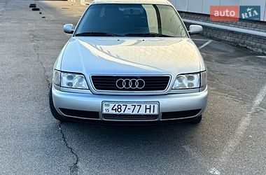 Седан Audi A6 1995 в Киеве