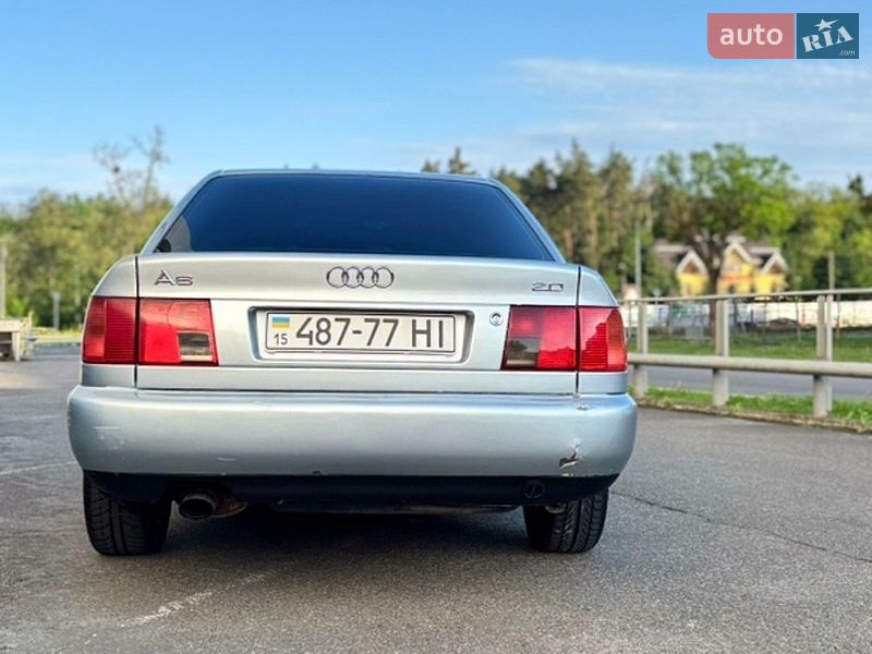 Седан Audi A6 1995 в Киеве