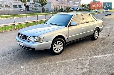 Седан Audi A6 1995 в Киеве