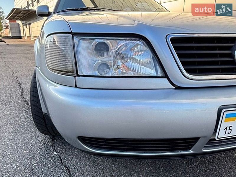 Седан Audi A6 1995 в Киеве