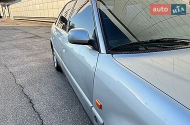 Седан Audi A6 1995 в Киеве