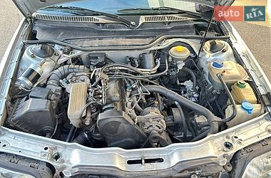 Седан Audi A6 1995 в Киеве