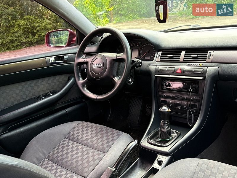 Седан Audi A6 1999 в Днепре