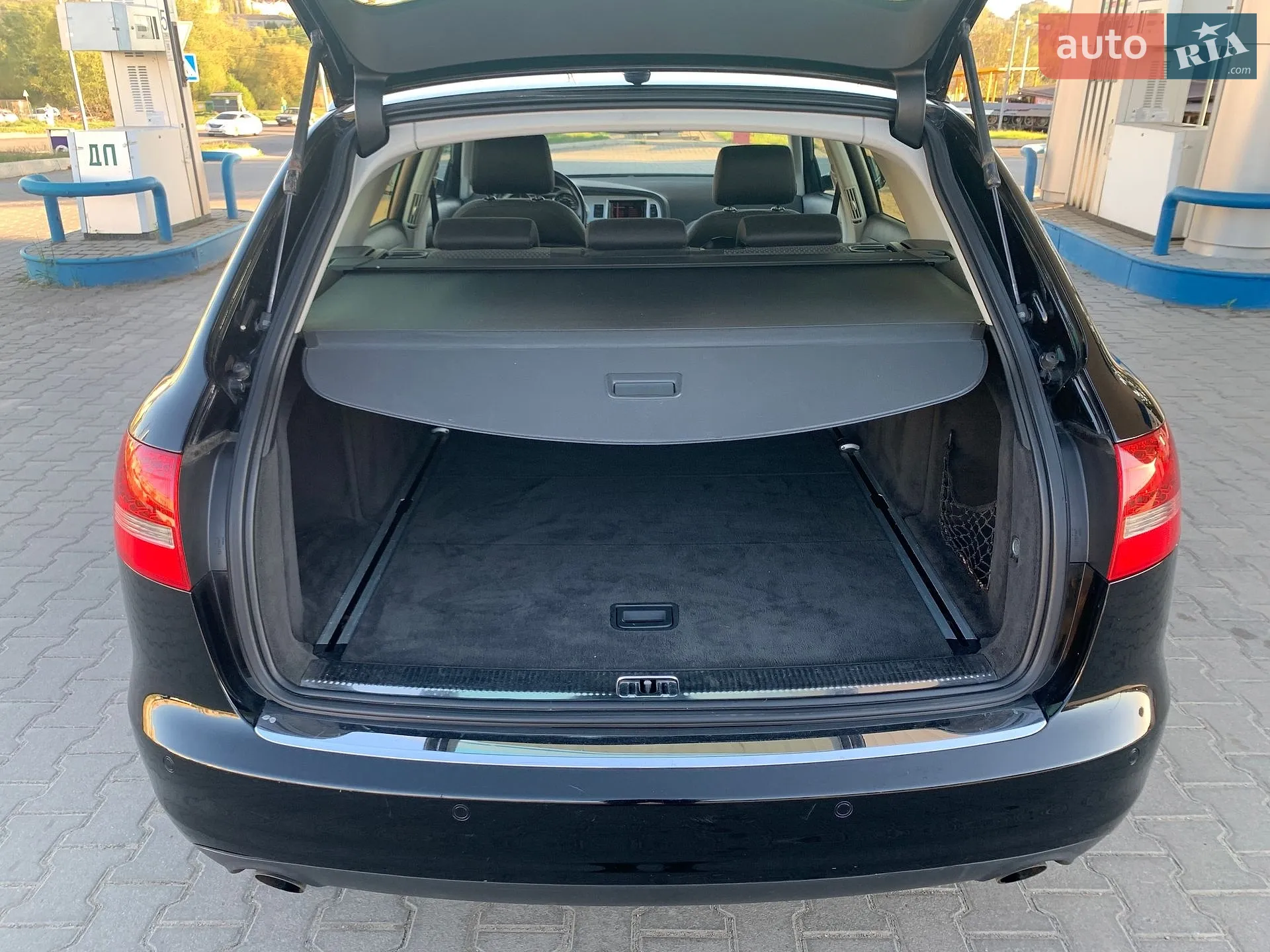 2010 Audi A6 - мініатюра 19