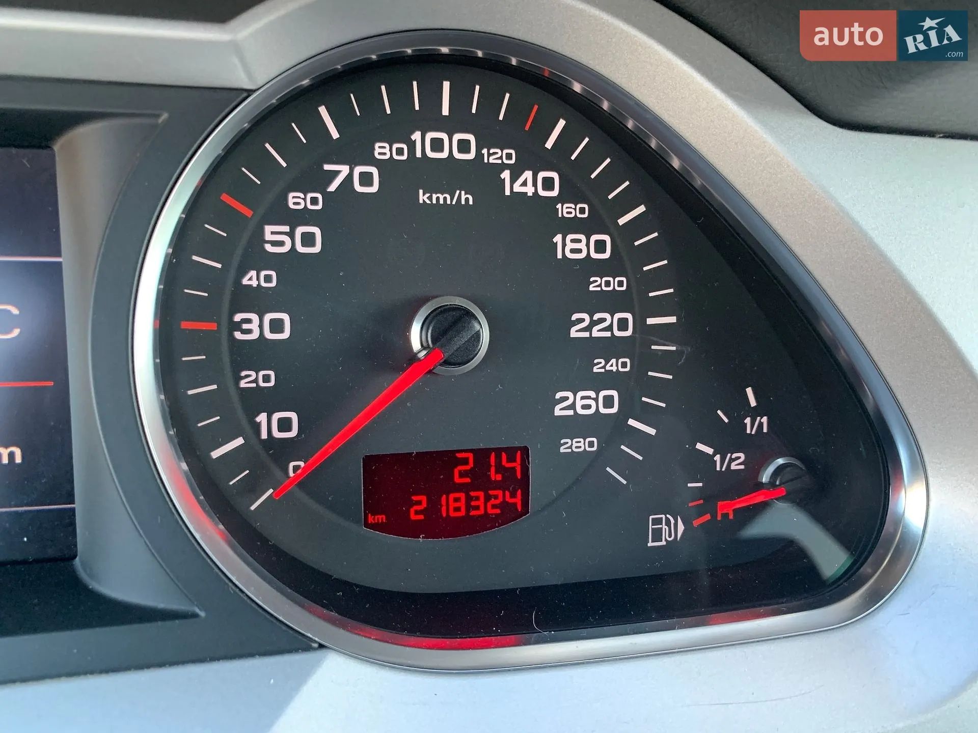 2010 Audi A6 - мініатюра 35