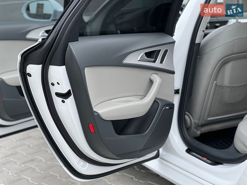 Седан Audi A6 2015 в Дубно