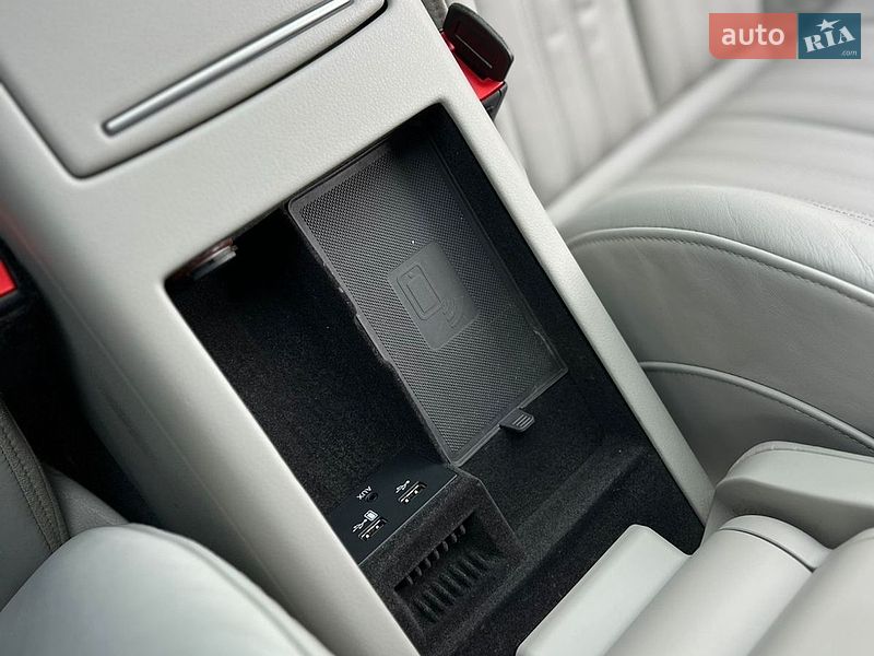 Седан Audi A6 2015 в Дубно