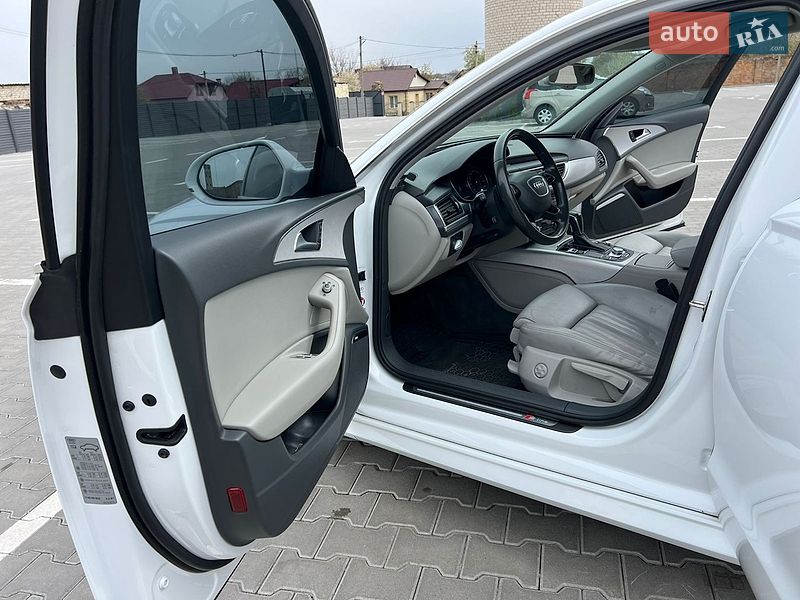 Седан Audi A6 2015 в Дубно
