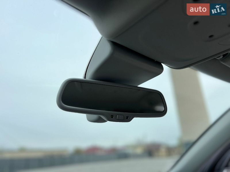 Седан Audi A6 2015 в Дубно