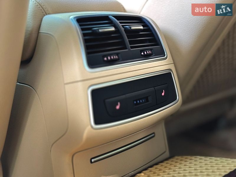 Седан Audi A6 2012 в Кременчуці