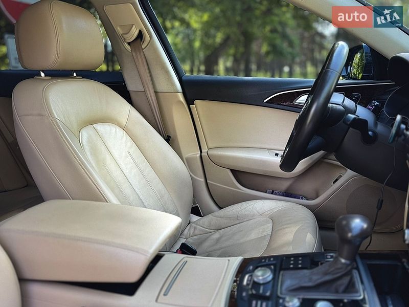 Седан Audi A6 2012 в Кременчуці