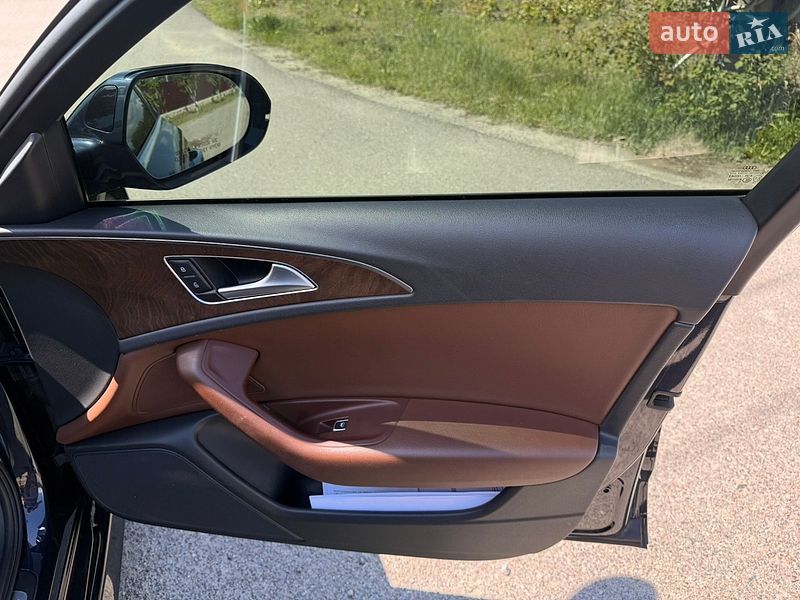 Седан Audi A6 2015 в Киеве