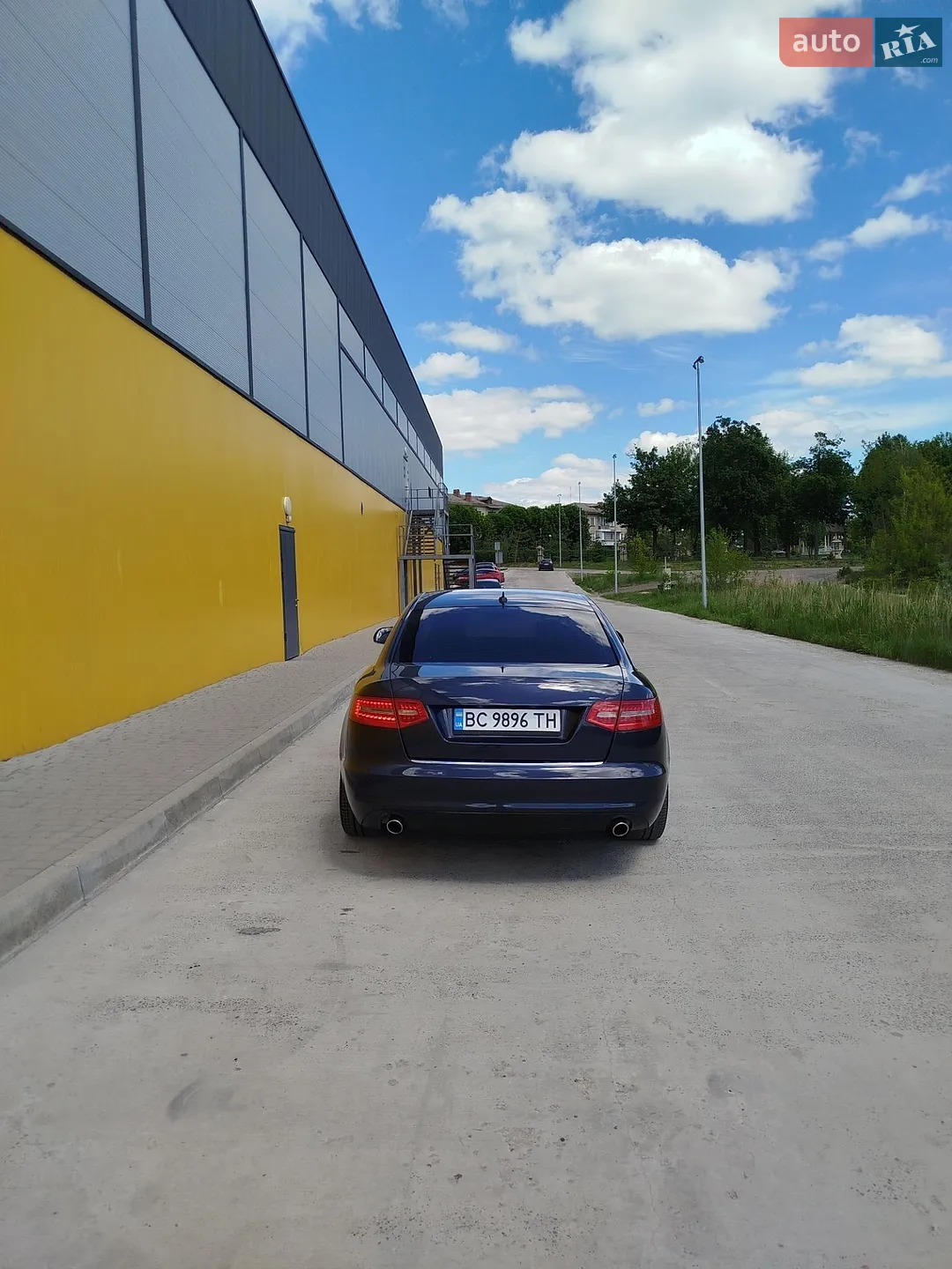 2010 Audi A6 - мініатюра 2