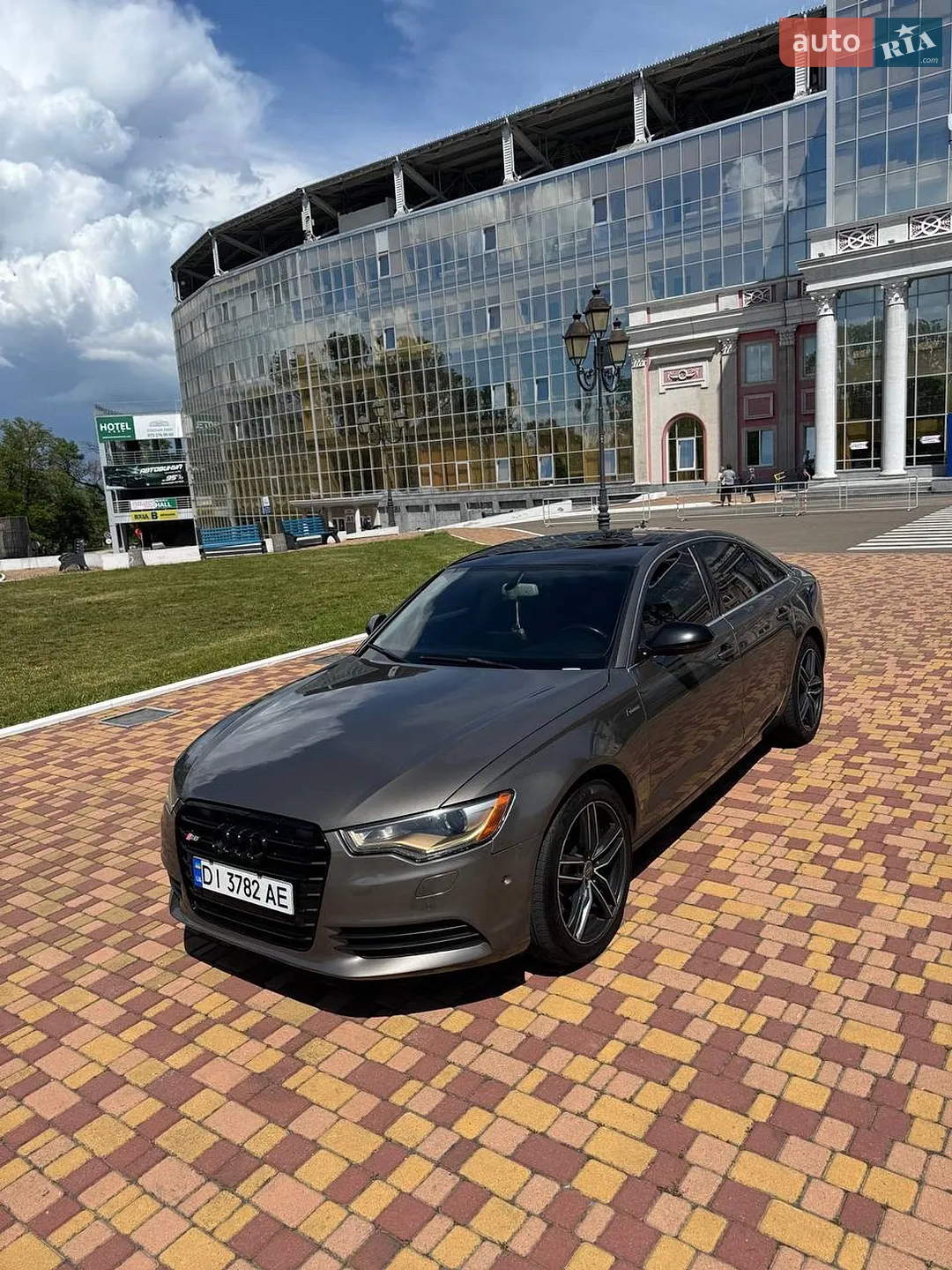 2011 Audi A6 - мініатюра 5