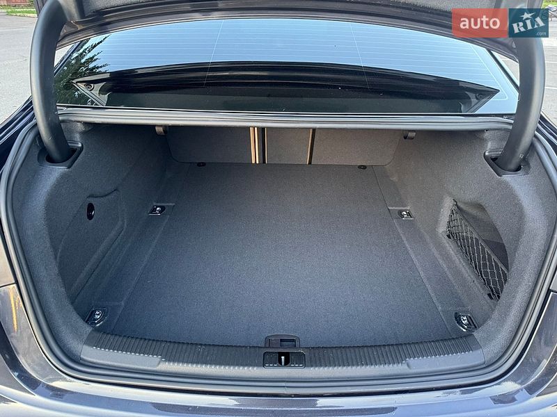 Седан Audi A6 2015 в Умани