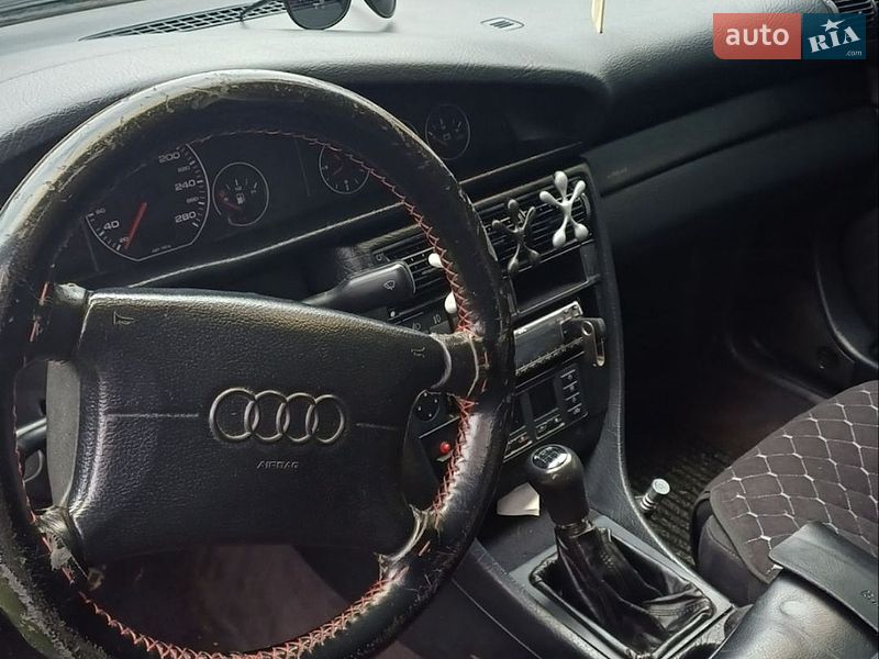 Універсал Audi A6 1997 в Вижниці