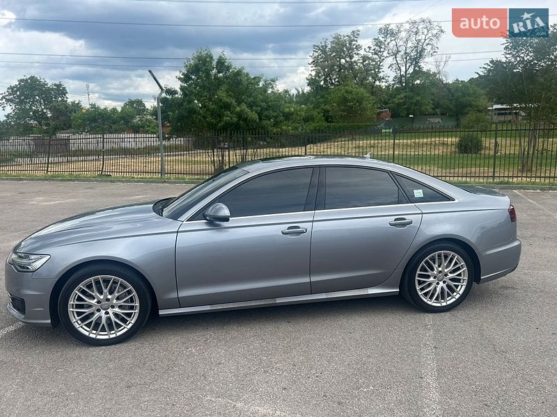 Седан Audi A6 2015 в Дніпрі