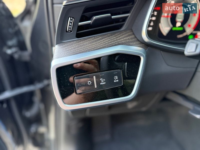 Седан Audi A6 2022 в Вінниці