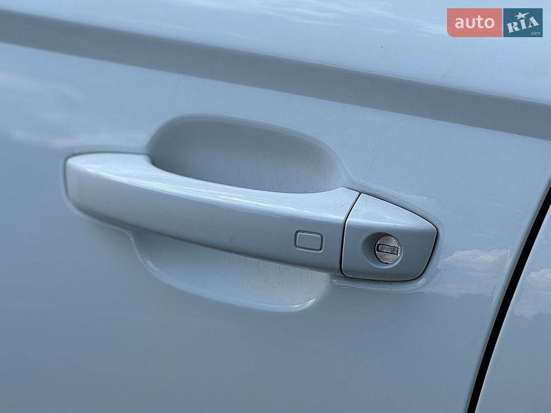 Универсал Audi A6 2016 в Киеве
