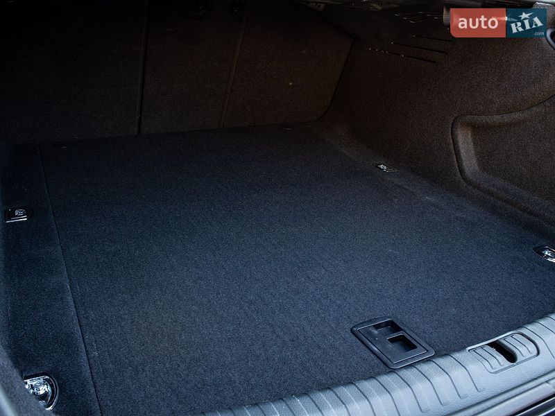 Седан Audi A6 2019 в Нововолынске