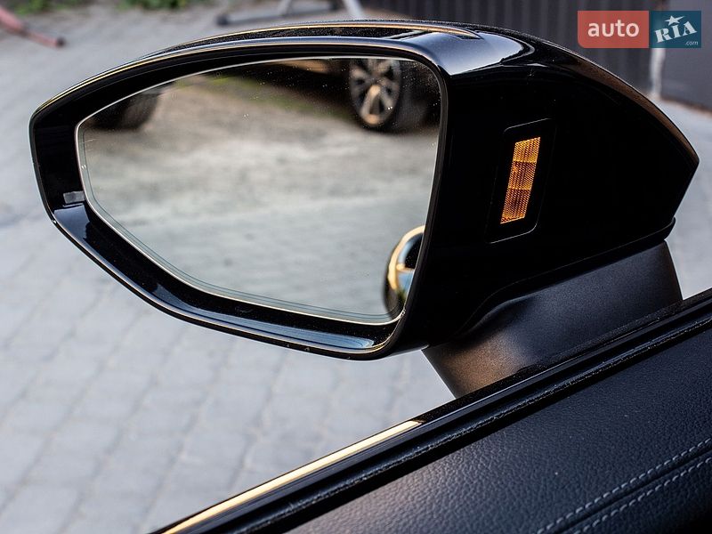 Седан Audi A6 2019 в Нововолинську