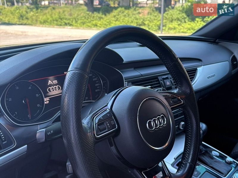 Универсал Audi A6 2012 в Сваляве