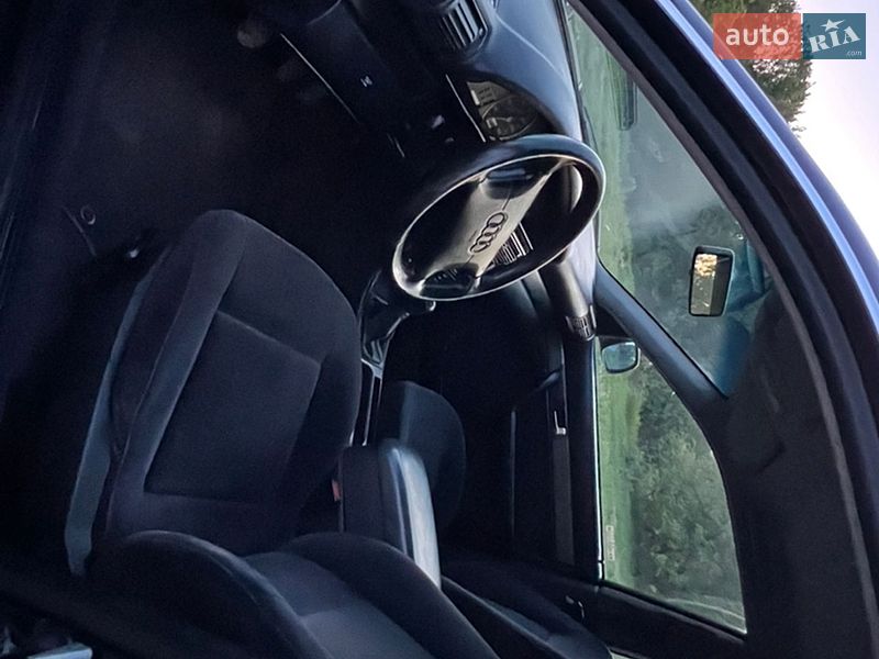 Седан Audi A6 1997 в Чорткове