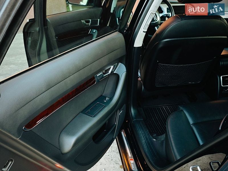 Седан Audi A6 2011 в Береговому