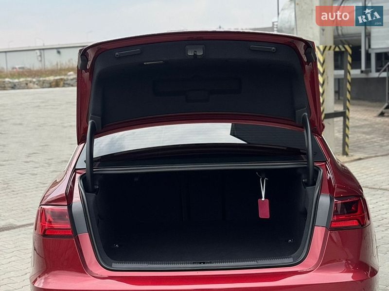 Седан Audi A6 2017 в Калуше