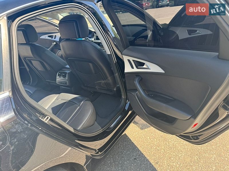 Седан Audi A6 2012 в Измаиле