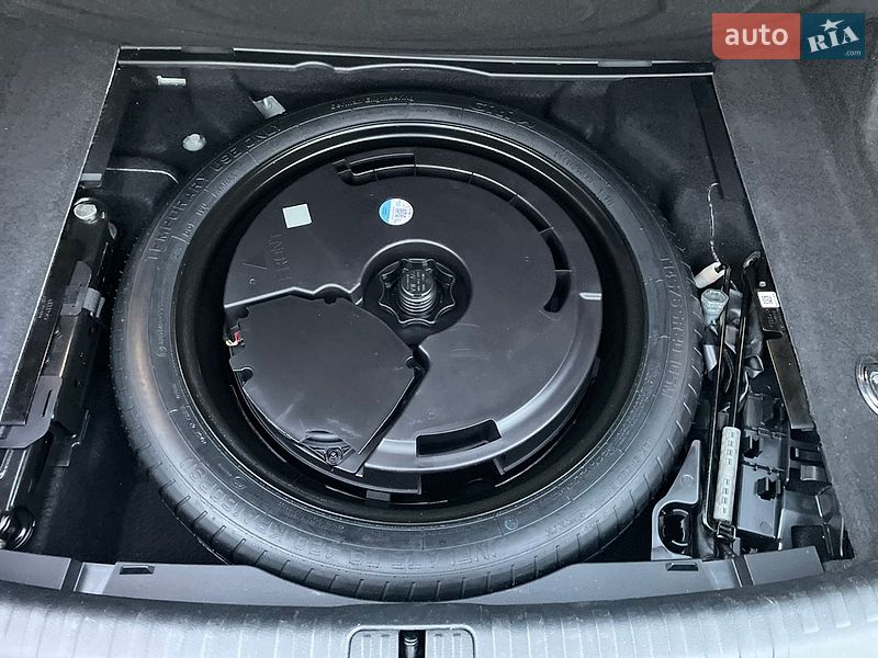 Седан Audi A6 2019 в Стрые