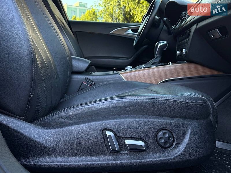 Седан Audi A6 2015 в Рівному