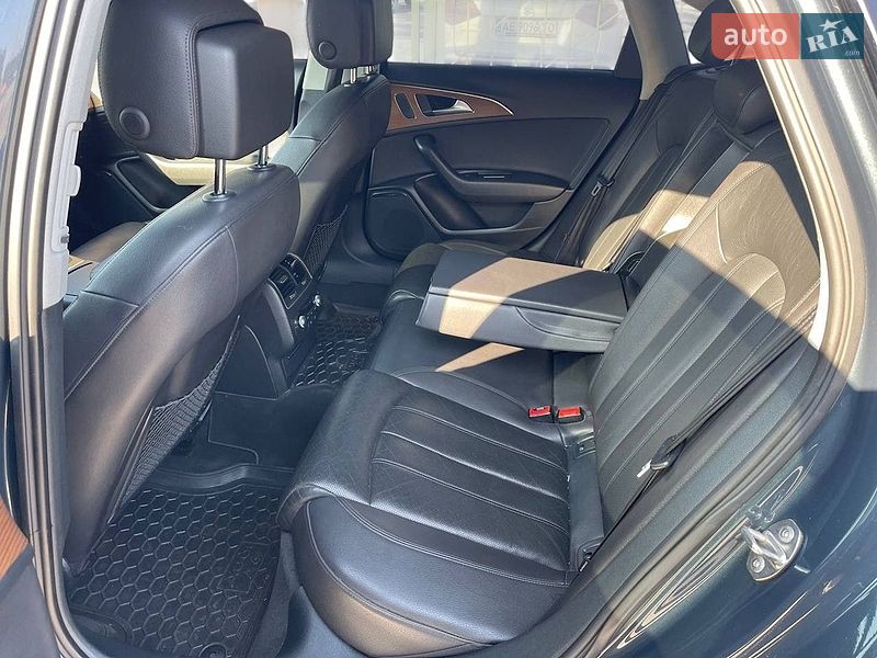 Седан Audi A6 2015 в Днепре