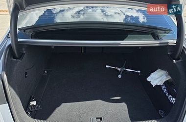 Седан Audi A6 2014 в Луцке