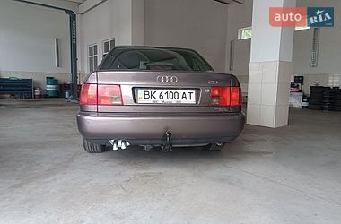Седан Audi A6 1997 в Рівному