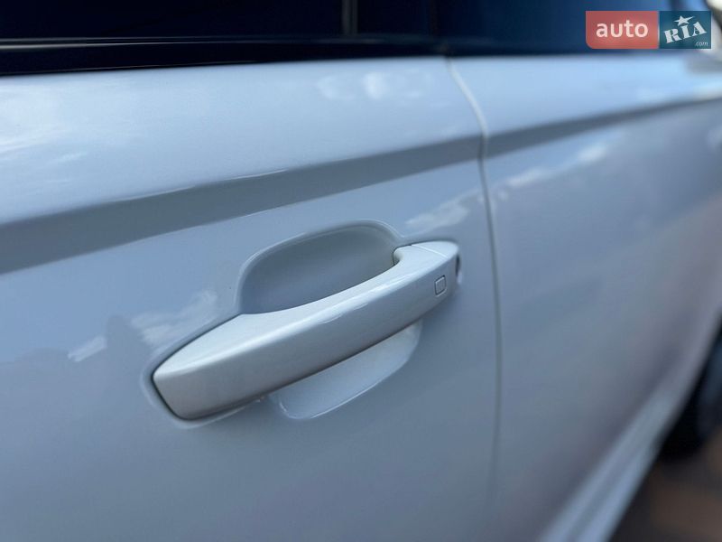 Седан Audi A6 2016 в Барышевке