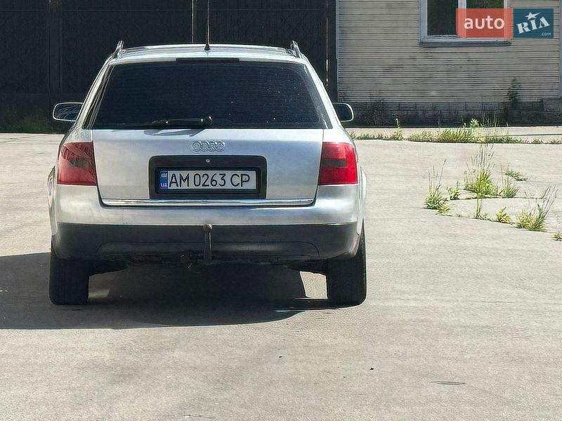 Універсал Audi A6 1999 в Сумах