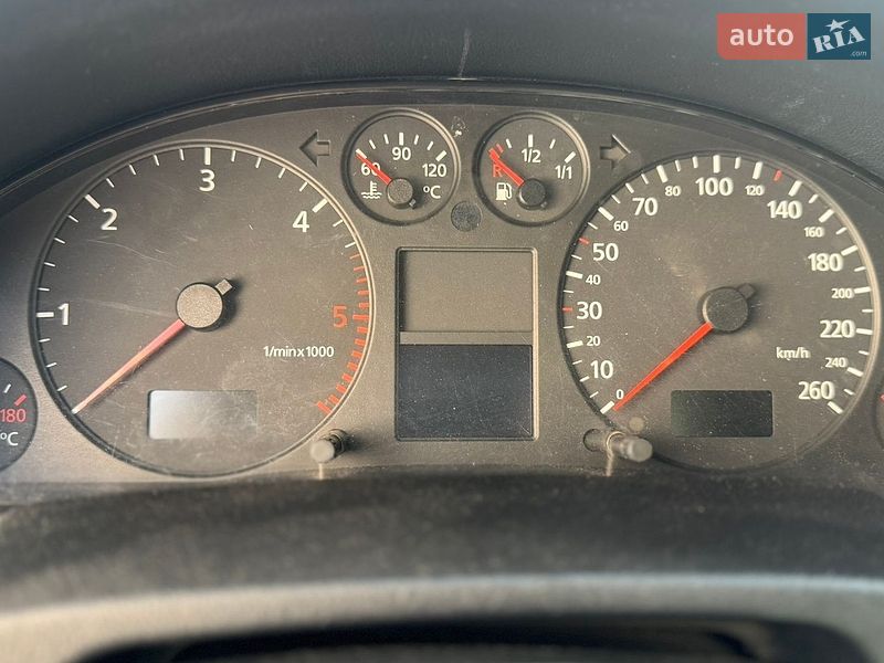Універсал Audi A6 1999 в Сумах