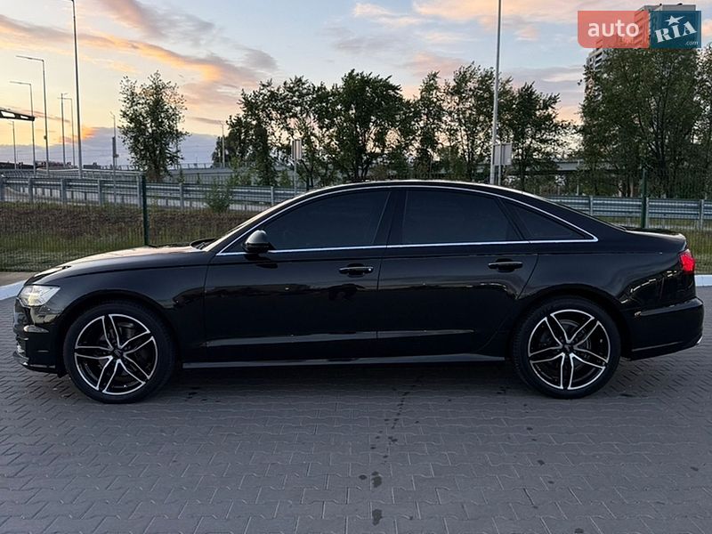 Седан Audi A6 2015 в Киеве