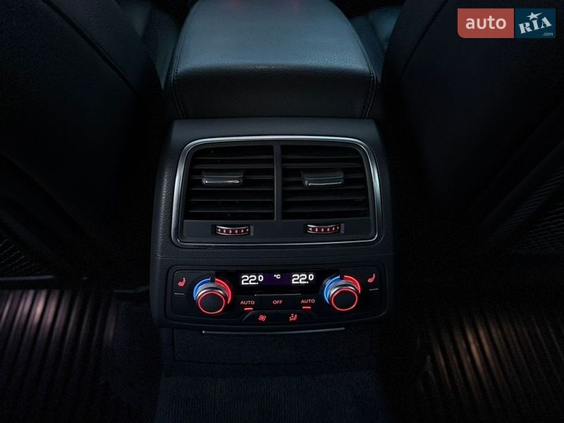 Седан Audi A6 2015 в Киеве