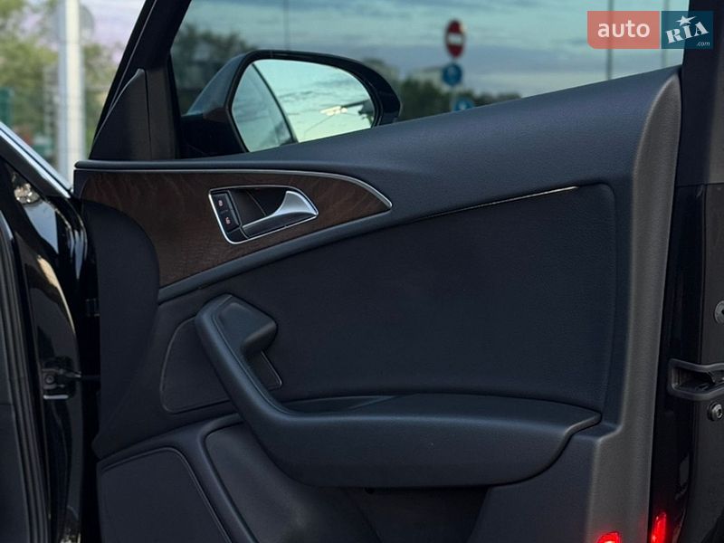 Седан Audi A6 2015 в Киеве