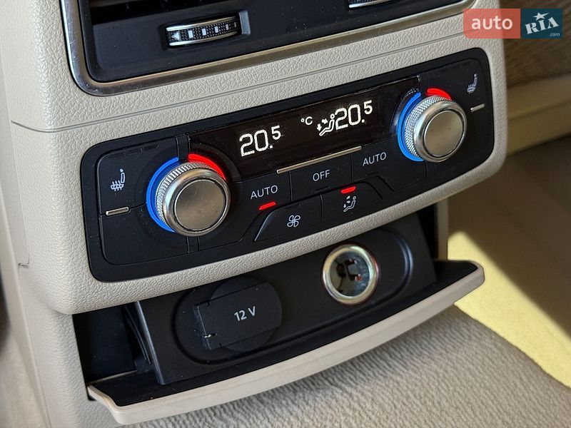 Седан Audi A6 2016 в Мукачевому