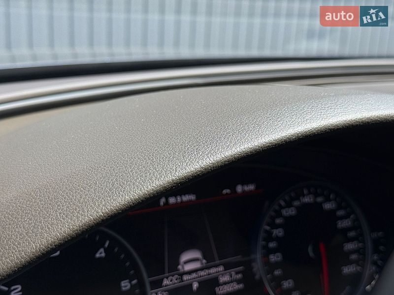 Седан Audi A6 2016 в Мукачевому