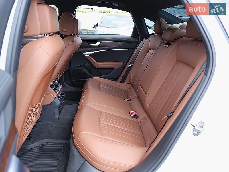 Седан Audi A6 2020 в Киеве