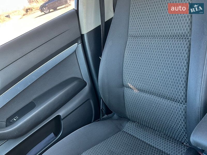 Универсал Audi A6 2006 в Ровно