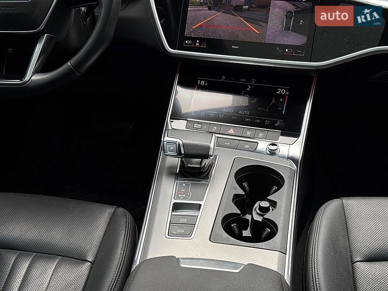 Седан Audi A6 2022 в Львове